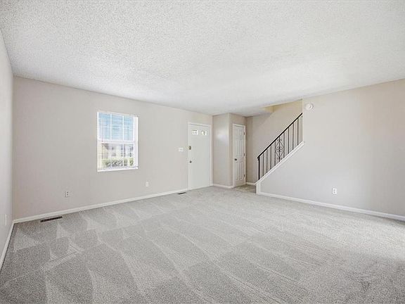 4th image of 6411 E 127th St