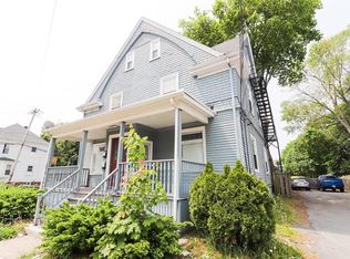 933 Warren Ave, Brockton, MA 02301