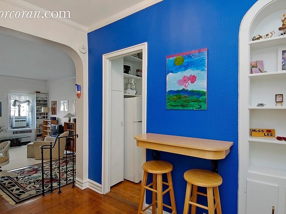 1st image of 155 W 20th St APT 6C