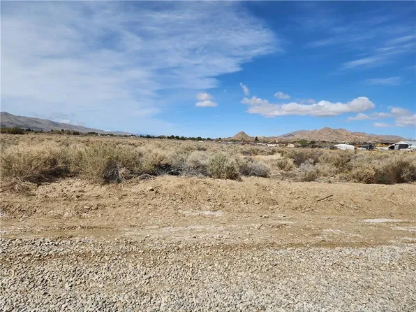 401 Ox Bow Rd, Lucerne Valley, CA 92356