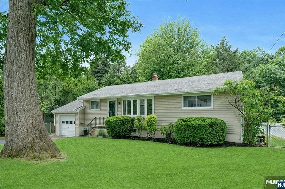 1st image of 57 Stonefield Rd