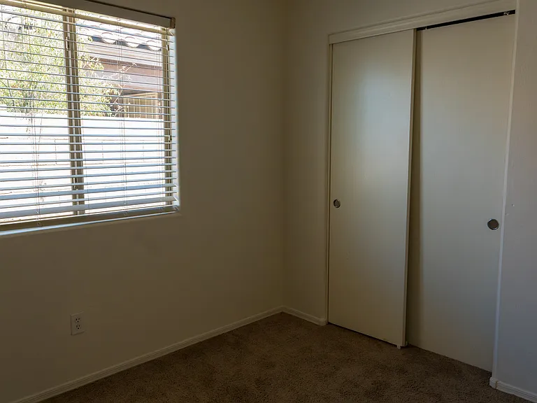 45513 W Sky Ln — Photo 14