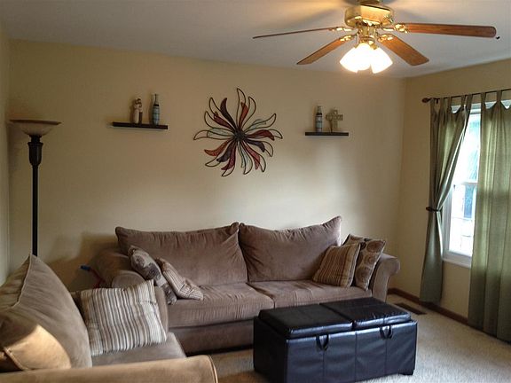 2nd image of 7613 Dry Branch Rd