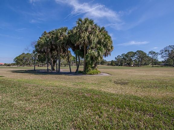 3rd image of 13623 Twin Lakes Ln