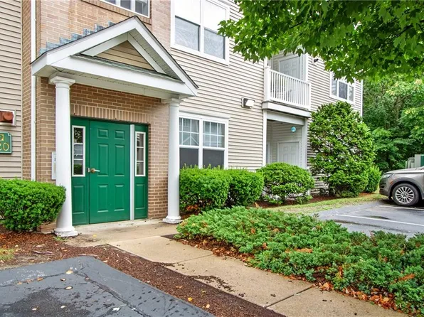 120 Mill St APT 103, Woonsocket, RI 02895