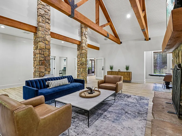 Riverstone Apartments — Photo 65