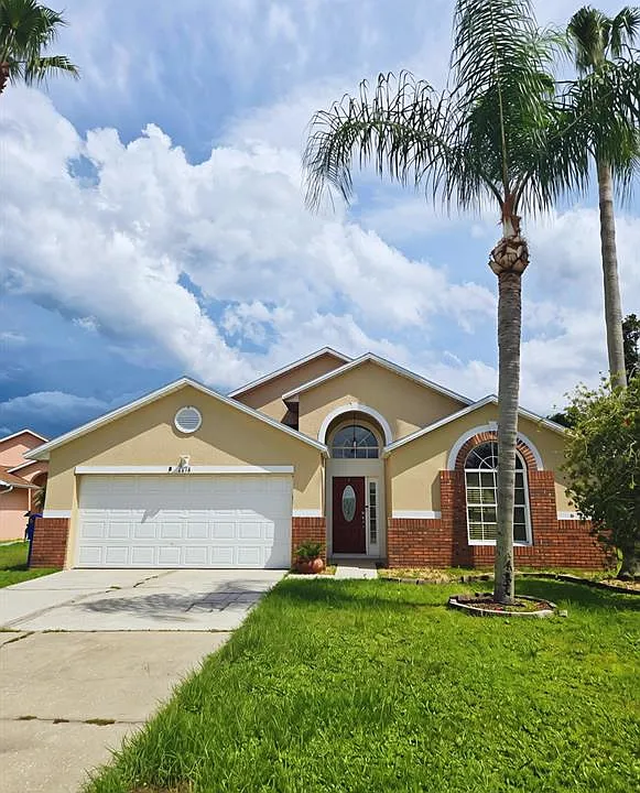2476 Shelby Cir