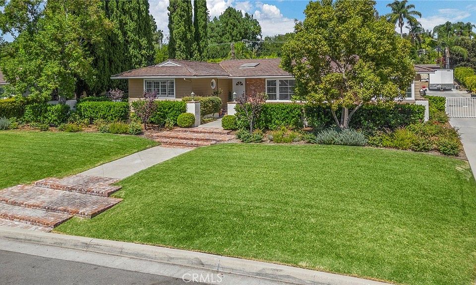 1st image of 15245 La Calma Dr