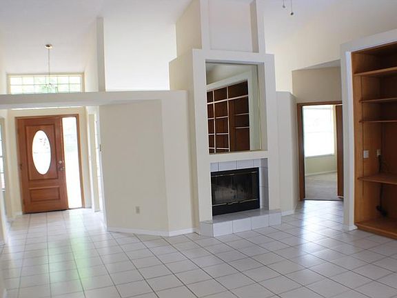 4th image of 4422 Ironstone Cir