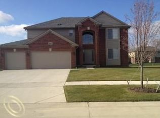 56249 Cannon Creek Rd, Utica, MI 48316