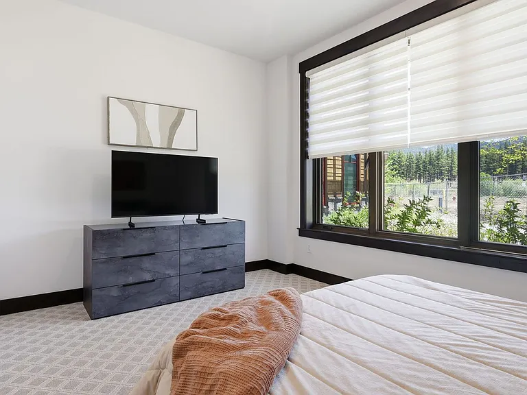 46 Beach Club Dr #901 — Photo 16