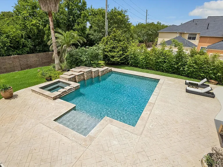 14339 Shadow Garden Ln — Photo 2