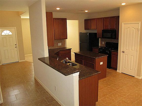 2nd image of 9910 Kendahlwood Ln