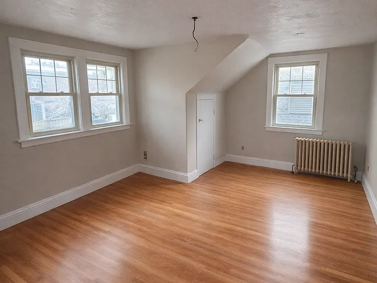 57 Colonial Ave #1 — Photo 7