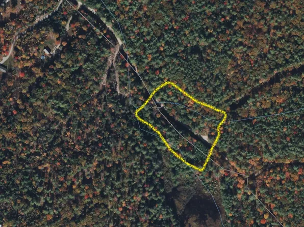 48 Activity Rd #R, Winchester, NH 03470