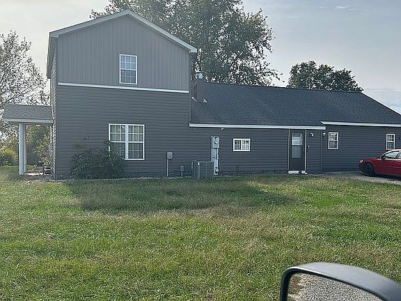 4th image of 6059 White Walnut Rd