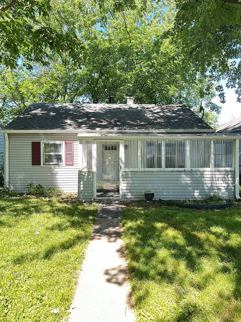 Fresh Start on the Southside | Modern Updates, Classic Charm — Photo 1