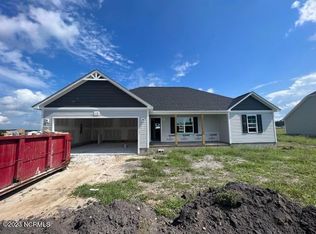 110 Cherry Ridge Ct, Richlands, NC 28574