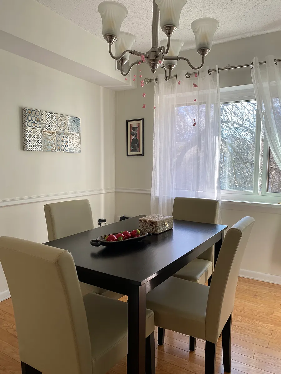 Building Photo - 2214 Springwood Dr #104