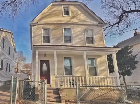 4557 163rd St, Flushing, NY 11358