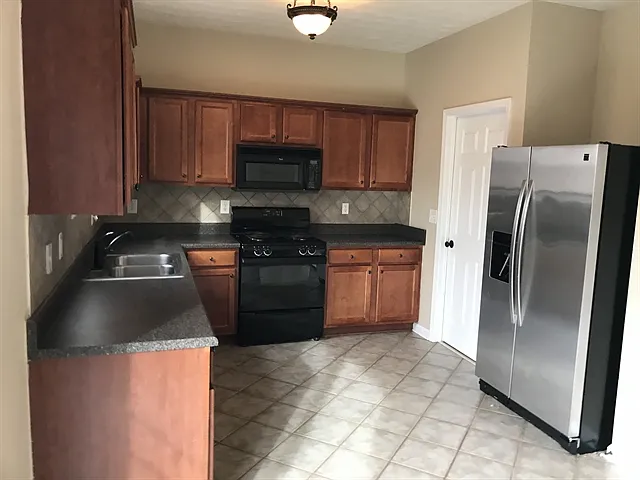 304 Woodland Pass — Photo 5