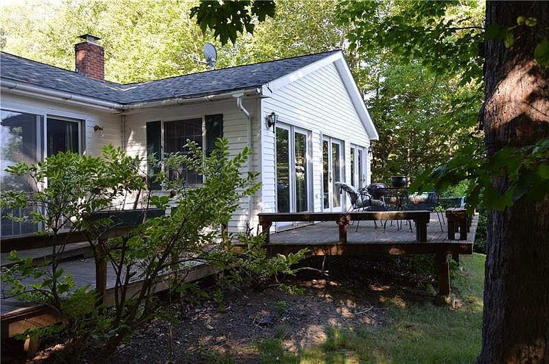 1st image of 149 Parkinson Ln