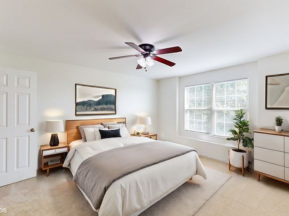 4th image of 4568-4587 Garritano St #4587-C