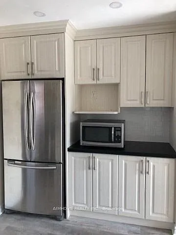 4 bed, $3,600 — Photo 3