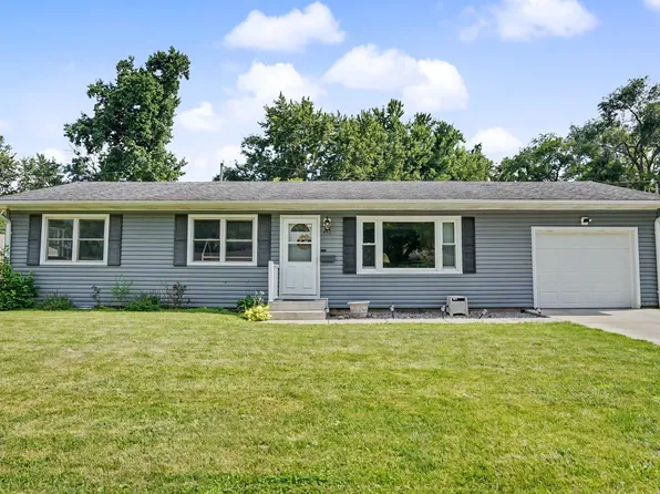430 27th Ave, East Moline, IL 61244