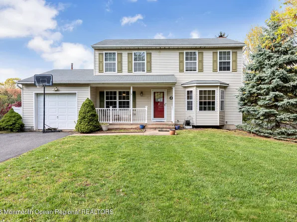 2 Siano Place, Hazlet, NJ 07730