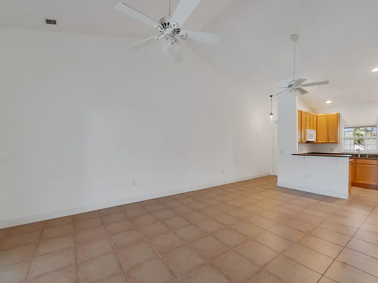 4350 Doubles Alley Dr #203 — Photo 8