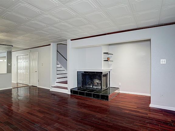 Living area.