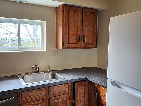 Kitchen Fridge Dishwasher Stove