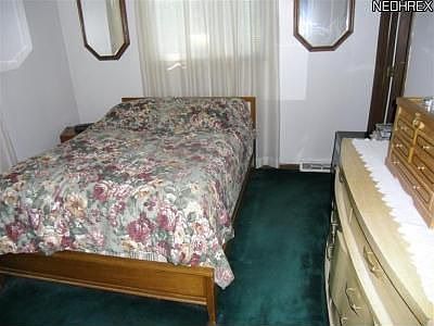4th image of 3884 Ganyard Ave