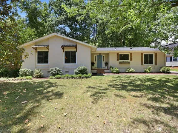 4403 Kingsland Dr, Greensboro, NC 27455
