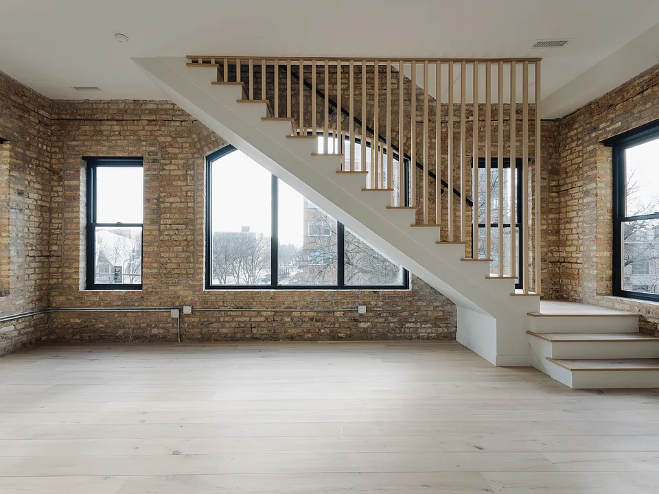 1700 Oak #08