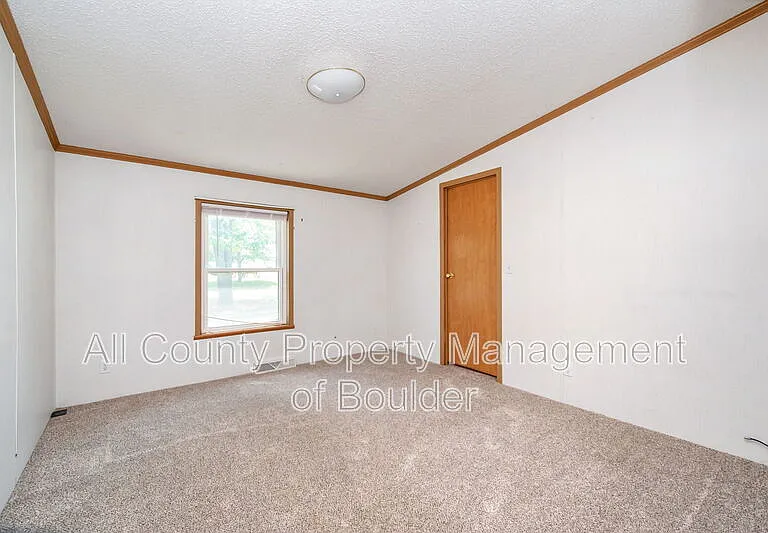 10503 Isabelle Rd — Photo 13