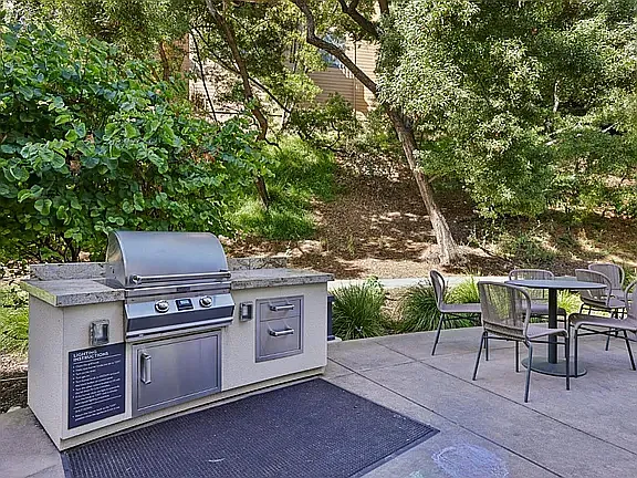400 El Camino Real #210 — Photo 24