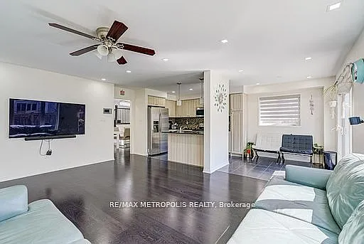 55 Formosa Ave — Photo 9