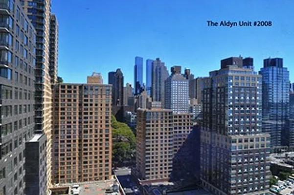 Sold by Corcoran | media 7