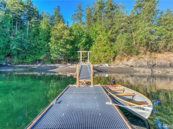 7 Shu Hop Ln, Shaw Island, WA 98286