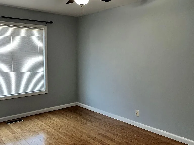 2490 Bonniebrook Dr — Photo 15