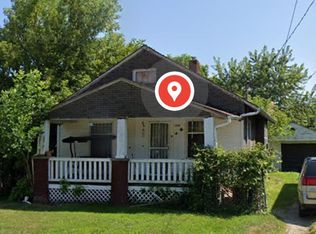 2090 Kenneth St, Burton, MI 48529