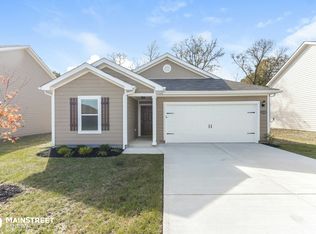 2539 Queen Bee Dr, Columbia, TN 38401