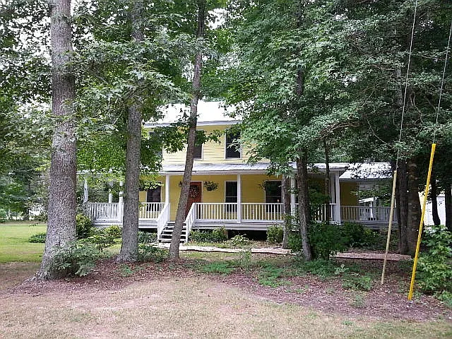 Building Photo - 19 Oak Ct