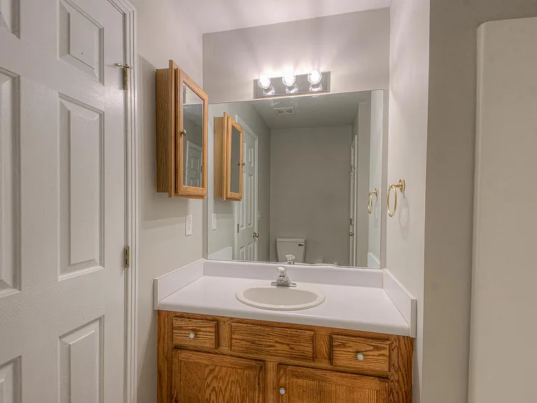 202 Brooke Castle Dr #202 — Photo 17