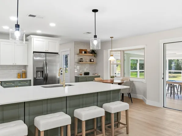 10035 Beulah Rd, Pensacola, FL 32526