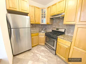 Rented by ZealEstate Group Inc