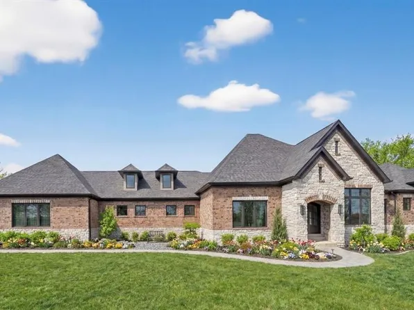 17435 Wild Horse Creek Rd, Chesterfield, MO 63005