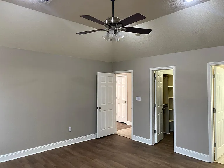 1316 Hemingway Cir — Photo 12
